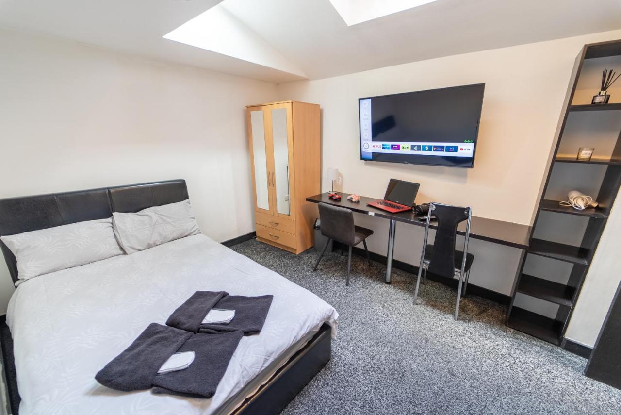 Staysa Equipped Studios Near Qe And Uob In Guesthouse Close To The City! Бирмингам Стая снимка
