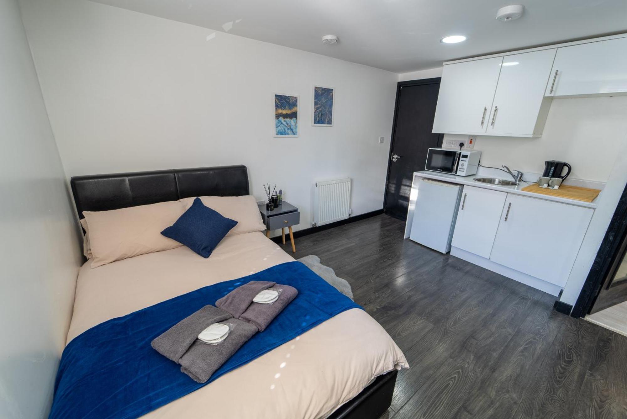 Staysa Equipped Studios Near Qe And Uob In Guesthouse Close To The City! Бирмингам Стая снимка
